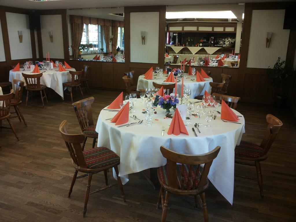 גארבסן Hotellerie Gasthaus Schubert מראה חיצוני תמונה